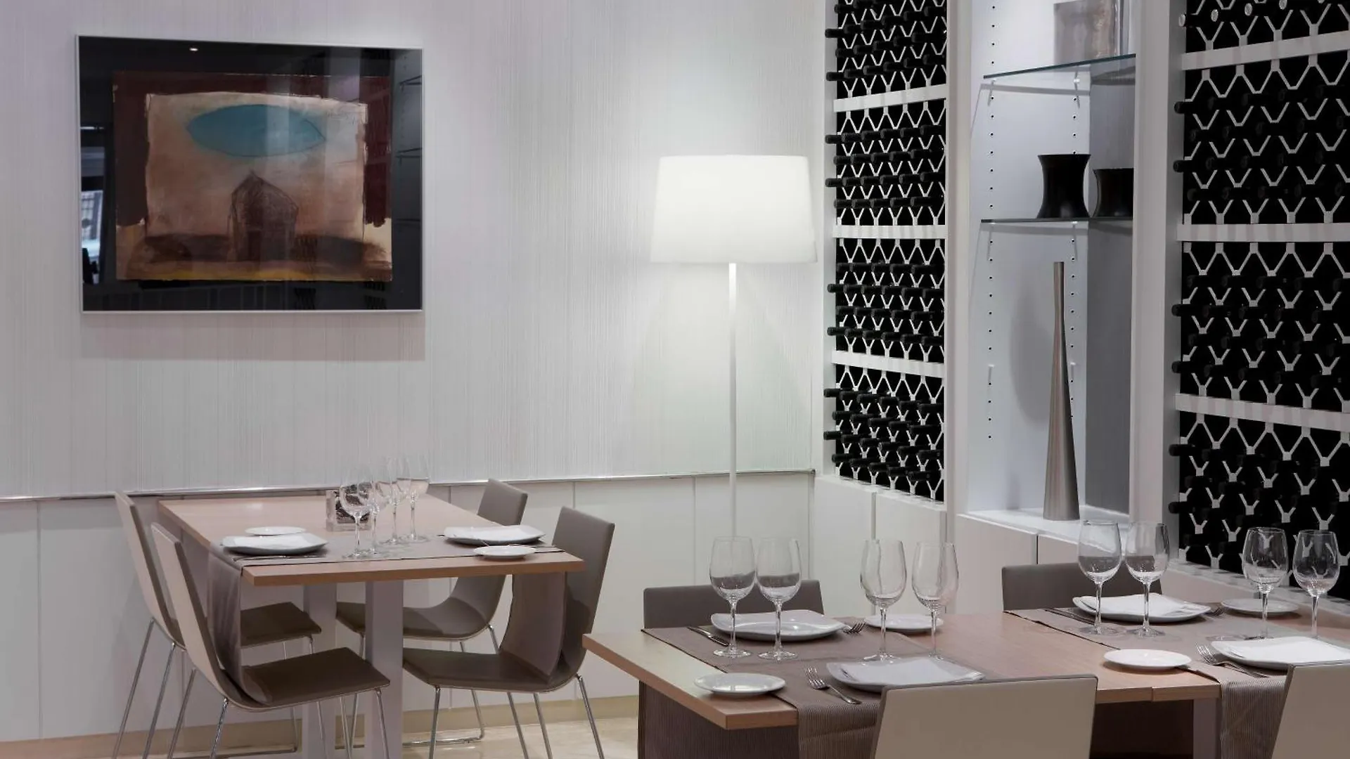Nh Barcelona Stadium Hotel
