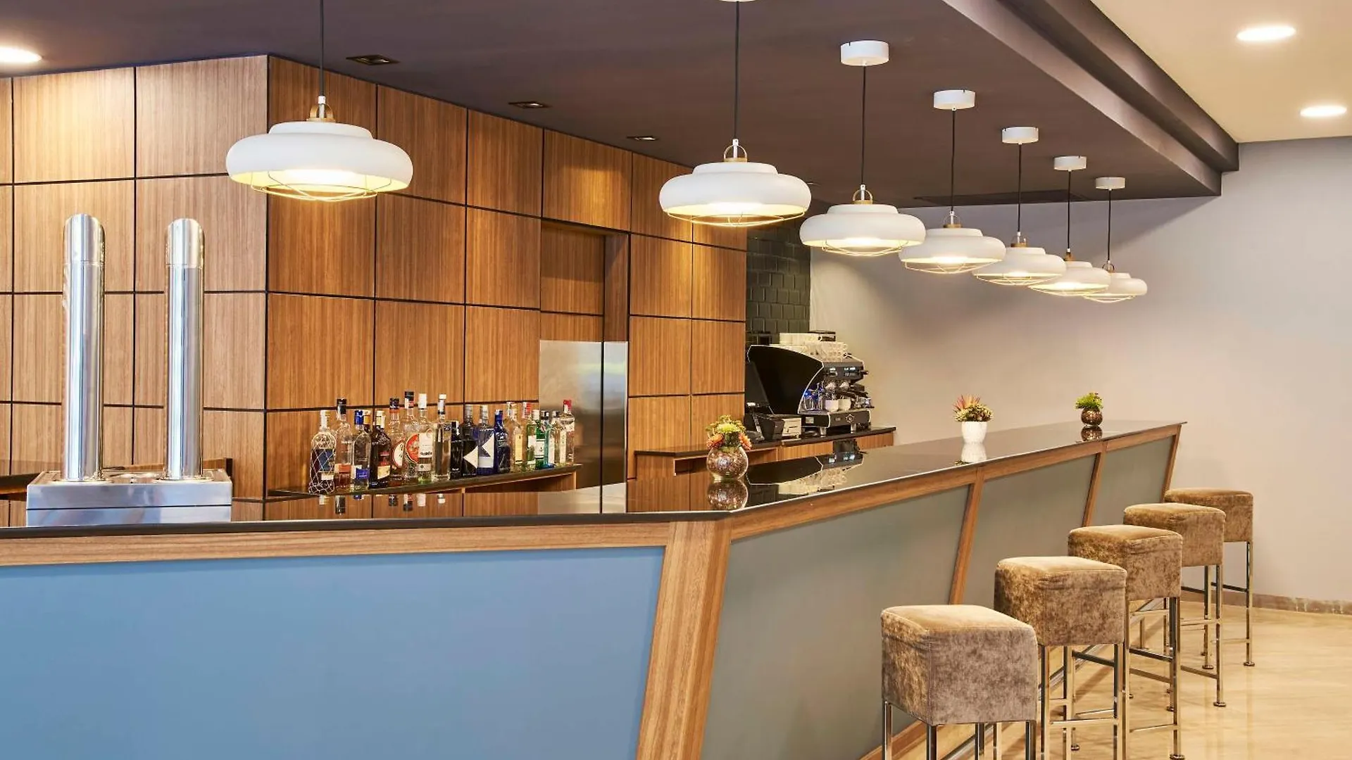 **** Hotell Nh Barcelona Stadium Spanien
